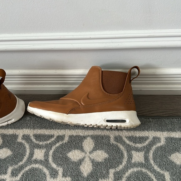 Nike ankle slip on - Picture 2 of 4